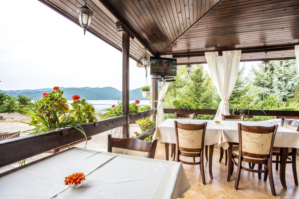 Hotel Saint Konstantin Glavatartsi Bagian luar foto