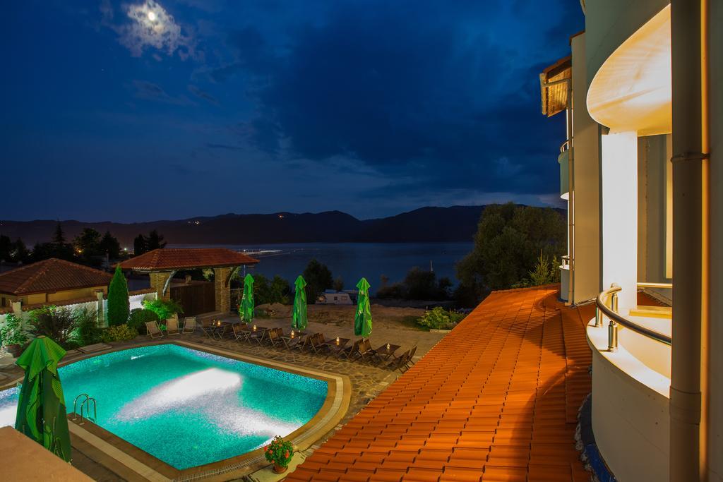 Hotel Saint Konstantin Glavatartsi Bagian luar foto